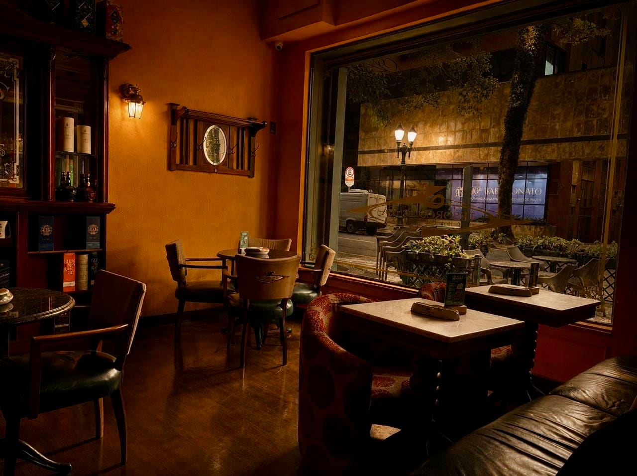 Lounge à noite