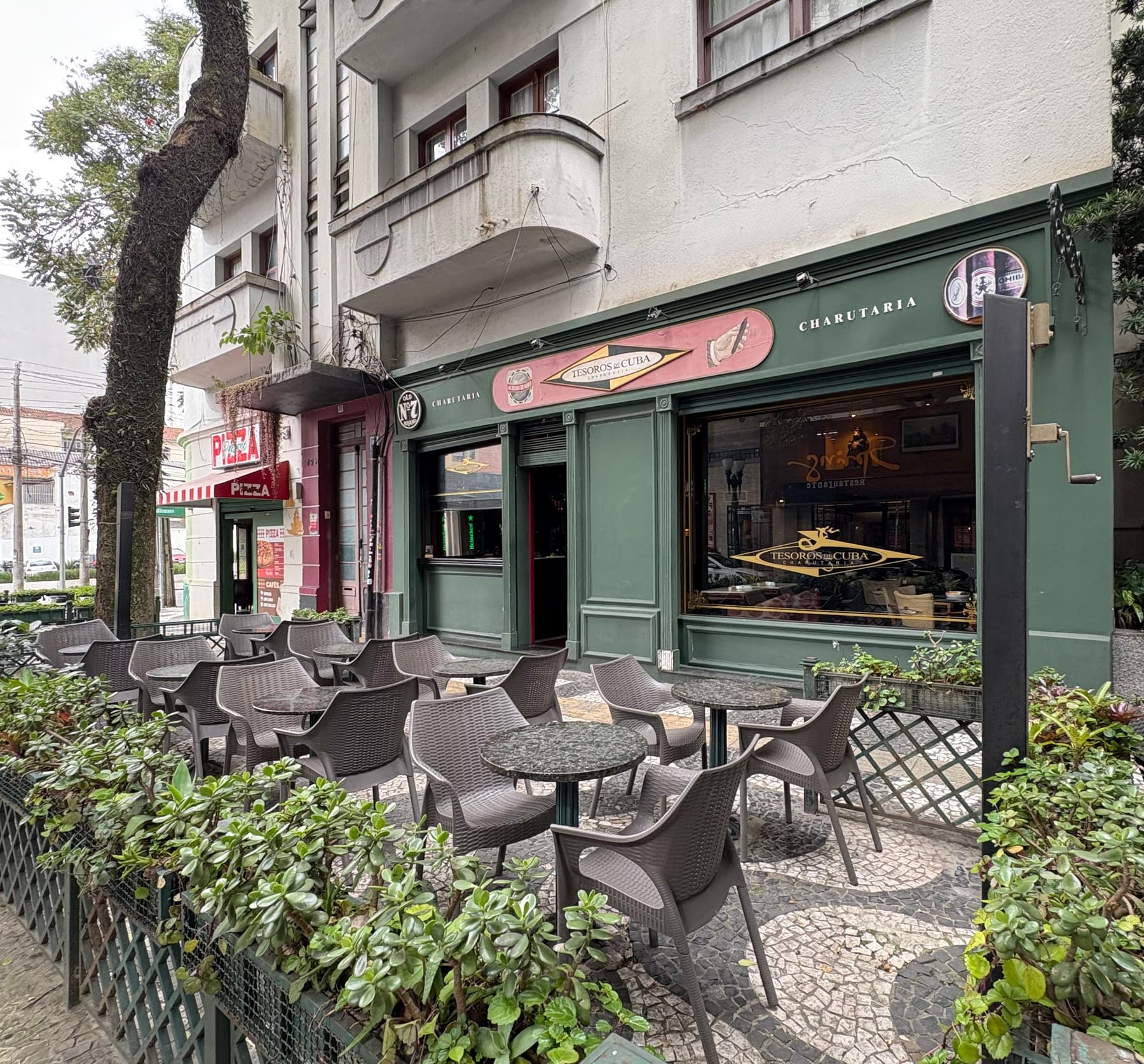 Fachada da Tesoros de Cuba